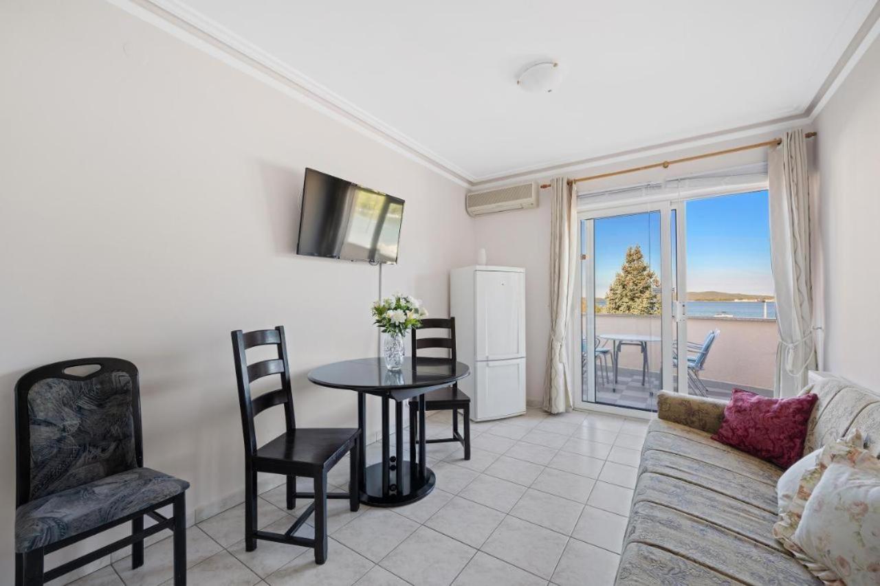 Villa Australia Zaboric Bagian luar foto